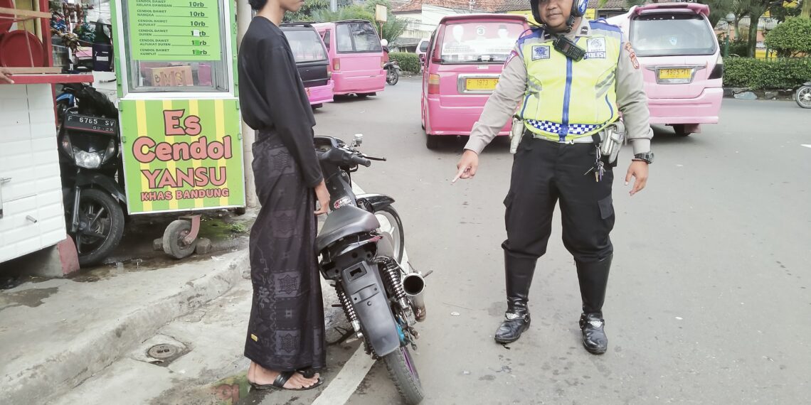 Ciptakan Situaasi Kamtibmas Yang Kondusif Polsek Sukaraja Gelar Razia Knalpot Tidak Sesuai Spesifikasi Teknis