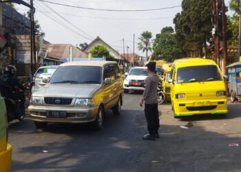 Lakukan Pengamanan dan Pengaturan Arus Lalu Lintas untuk Kelancaran dan Kenyamanan Pengguna Jalan