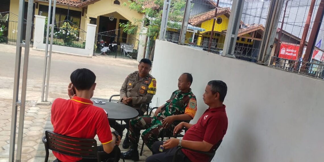 Kegiatan Sinergitas TNI-Polri Bhabinkamtibmas Kelurahan Baros