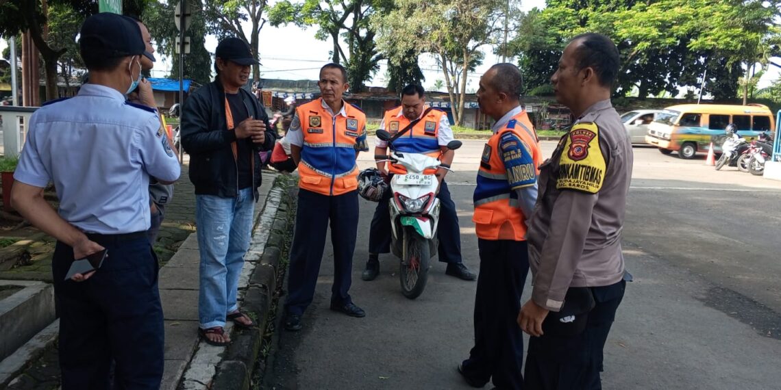 Kegiatan Bhabinkamtibmas Kelurahan Sudajayahilir Aiptu Rd.Bambang irawan S Sos