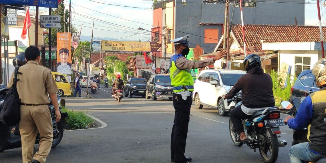 Gatur Lalu lintas pagi, Bentuk Pelayanan kepada Masyarakat Guna Terciptanya Kamseltibcar Lantas