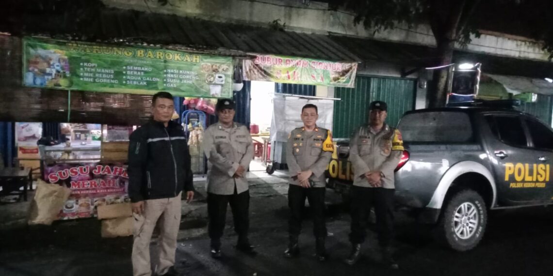 Cegah Berandalan Motor Polsek Kebonpedes Laksanakan Patroli KRYD Malam Minggu