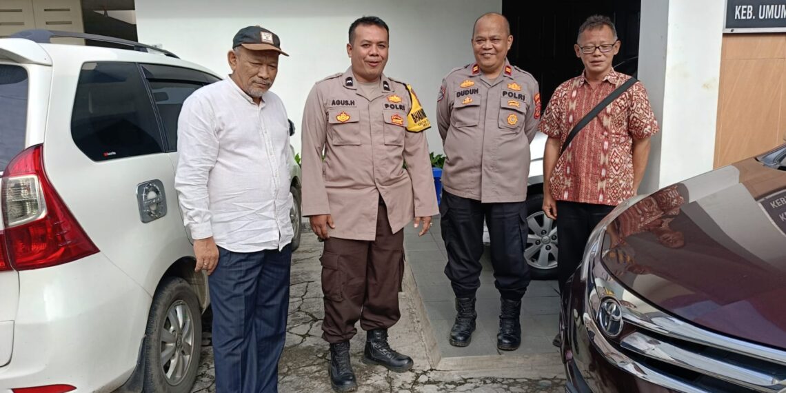 Melalui Program Minggu Kasih, Polsek Cisaat Dengarkan aduan Masyarakat
