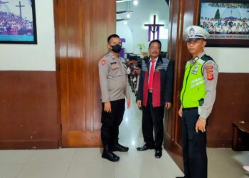 Pam Gereja, Sudah Jadi Rutinitas Anggota Polsek Warudoyong