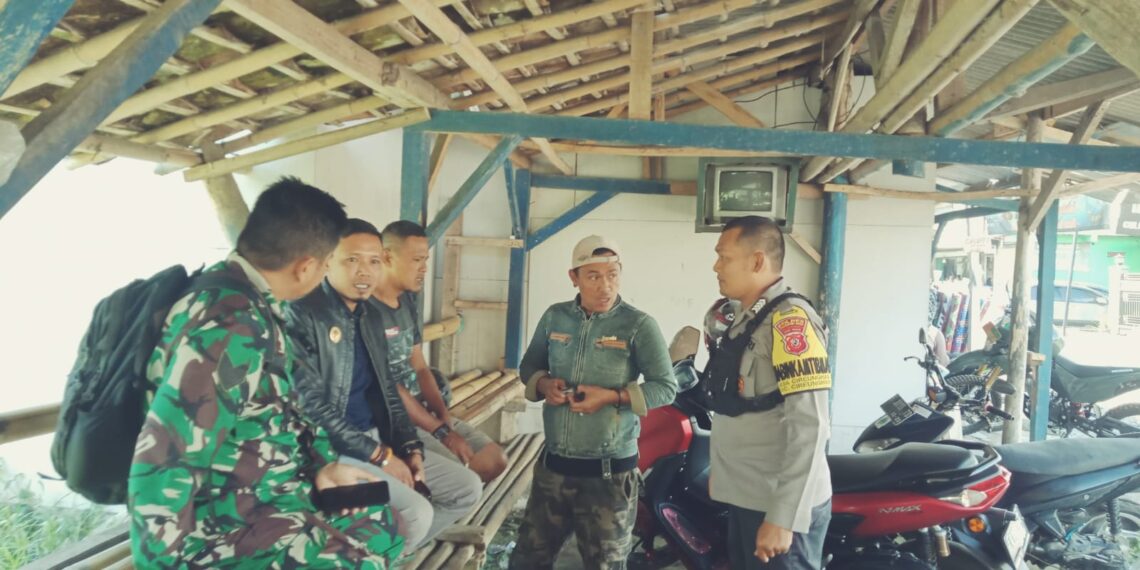 Polsek Cireunghas Laksanakan Sambang ke Pangkalan Ojek di Desa Cireunghas
