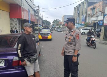 Guna Ciptakan Keamanan dan Kondusif, Polsek Citamiang Patroli Dialogis dan Sambangi Warga