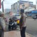 Anggota Piket Polsek Citamiang Sambang Jalin Silaturahmi dan Beri Pesan Kamtibmas kepada Warga