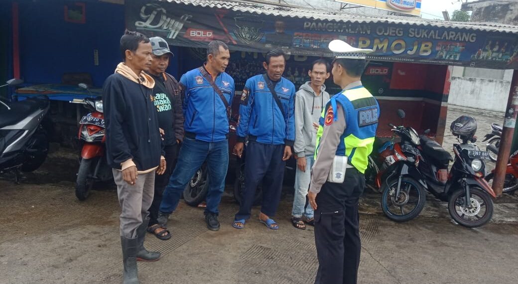 Unit Lantas Polsek Sukalarang Optimalisasi Kegiatan Imbauan Tertib Berlalulintas Dalam Rangka Ops Keselamatan Lodaya 2024