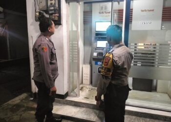 Guna Cegah Tindak Kriminalitas, Polsek Sukalarang Lakukan Patroli Kontrol ATM BRI
