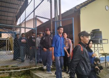 Patroli Siang, Unit Samapta  Polsek Cisaat  Antisipasi Tawuran Pelajar saat Bubaran Anak Sekolah