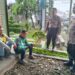 Dialogis dengan Driver Ojek Online,Personil Unit Samapta Polsek Ciaaat Sampaikan Pesan Kamtibmas
