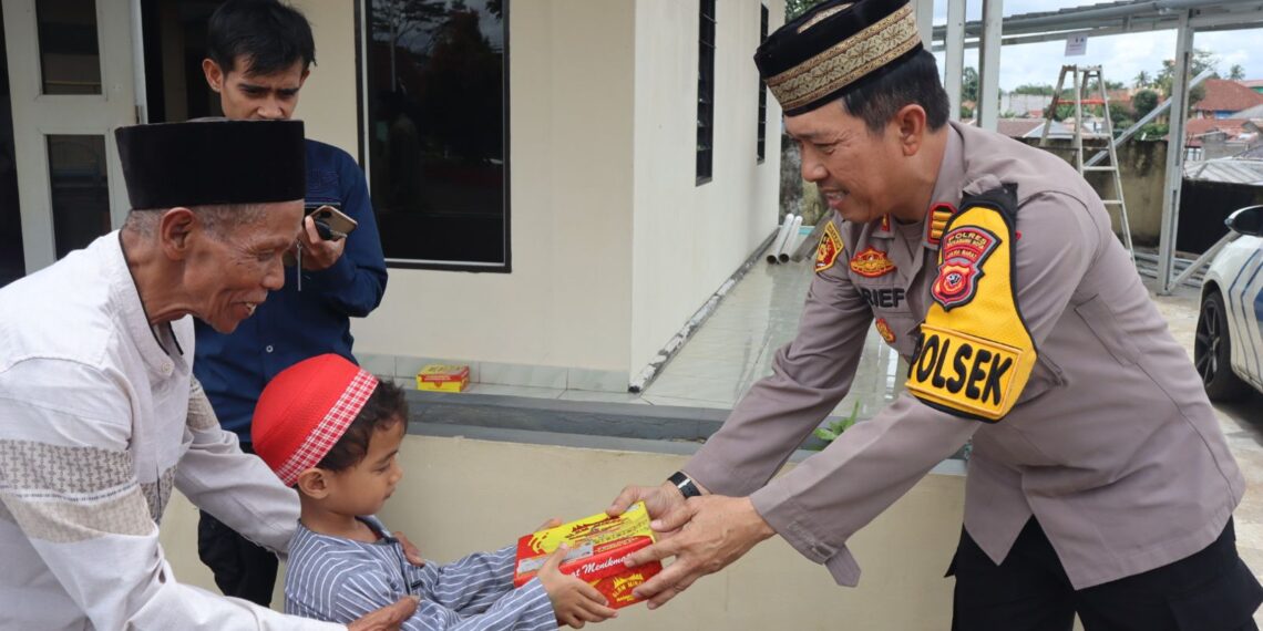 Perkuat Jalinan Komunikasi, Polres Sukabumi Kota Kembali Lakukan Jum’at Berkah