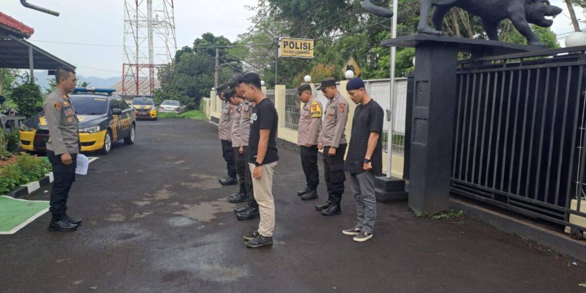 Rutinitas Disiplin: Apel Pagi Polsek Citamiang Polres Sukabumi Kota