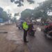 Gatur Lalin Siang , Bentuk Pelayanan Personil Polsek Baros Kepada Masyarakat