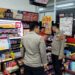 Polsek Sukalarang Patroli Toko Minimarket dan Dialogis dengan Karyawan