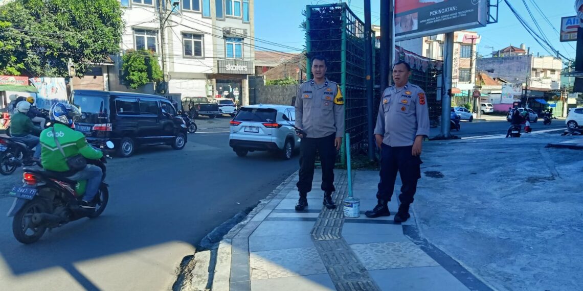 Polsek Cikole Laksanakan Giat Patroli Menjelang Berbuka Puasa