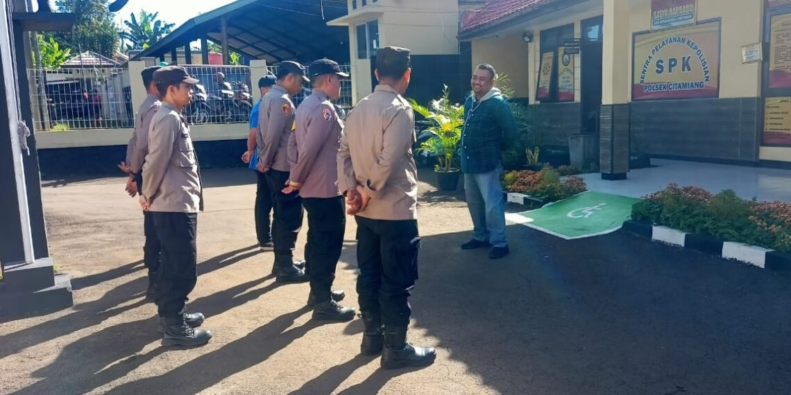 Polsek Citamiang Gelar Apel Pagi Sebagai Bentuk Kedisiplinan