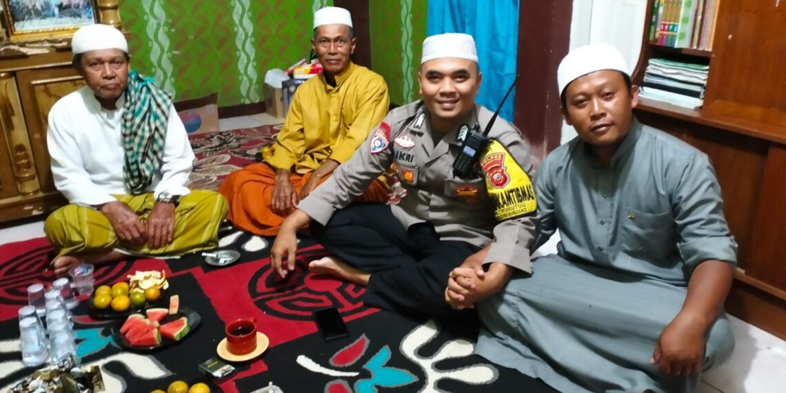 Polsek Cireunghas Polres Sukabumi Kota Laksanakan TRANSIT (Tarawih Antar Masigit)