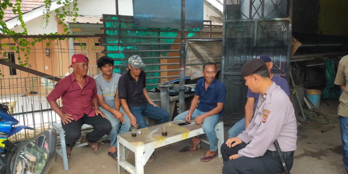 Ciptakan Rasa Aman, Anggota Samapta Polsek Cibeureum Laksanakan Patroli dialogis di Siang Hari