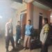 Personil Polsek Sukalarang Berikan Pengamanan Shalat Taraweh Antar Masigit “TRANSIT” di Bulan Suci Ramadhan