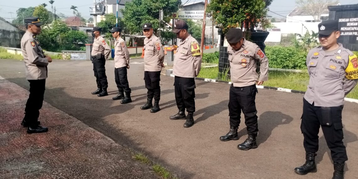 Polsek Warudoyong Gelar Apel Pagi Sebagai Bentuk Kedisiplinan