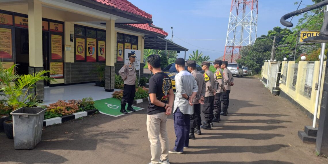 Polsek Citamiang Gelar Apel Pagi Sebagai Bentuk Kedisiplinan