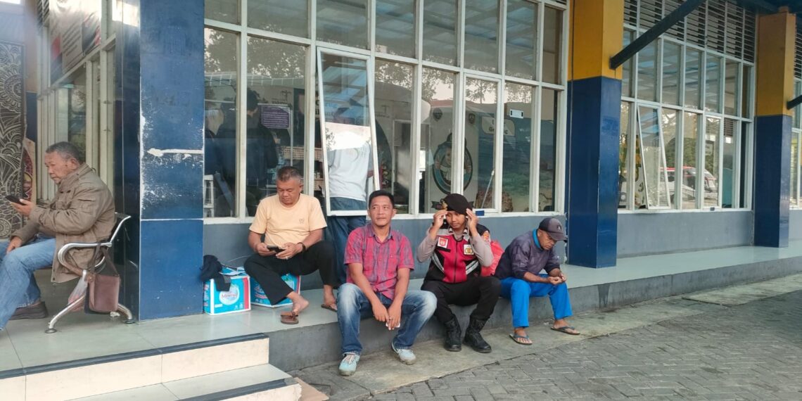 Polsek Baros Laksanakan Kegiatan Rutin Yang Ditingkatkan (KRYD) Patroli QR 5305 A. Antisipasi Gangguan Kamtibmas