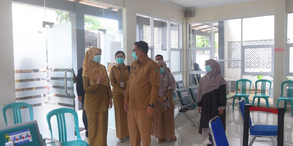 Penjabat Wali Kota Sukabumi Tinjau Rumah Sakit dan Puskesmas, Cek Kesiapan Sarpras dan SDM Kesehatan