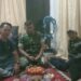 Bhabinkamtibmas Bersinergi dengan Babinsa Sambangi Warga Untuk Tingkatkan Harkamtibmas