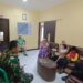 Jalin Silaturahmi, Bhabinkamtibmas Polsek Cireunghas Polres Sukabumi Kota Bersama Babinsa Sambang Dialogis Dengan Warga Binaan