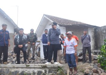 Penjabat Wali Kota Sukabumi Pantau Lokasi Longsor di Sriwedari