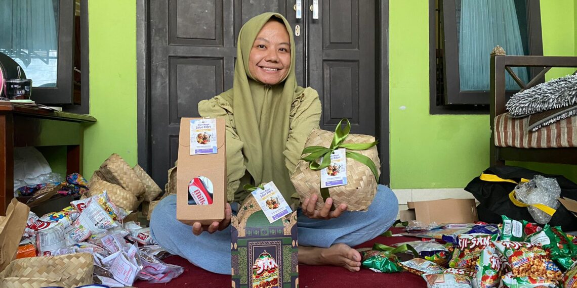 Diawali Iseng, Honorer di Sukabumi Sukses Jual Ratusan Hampers Lebaran