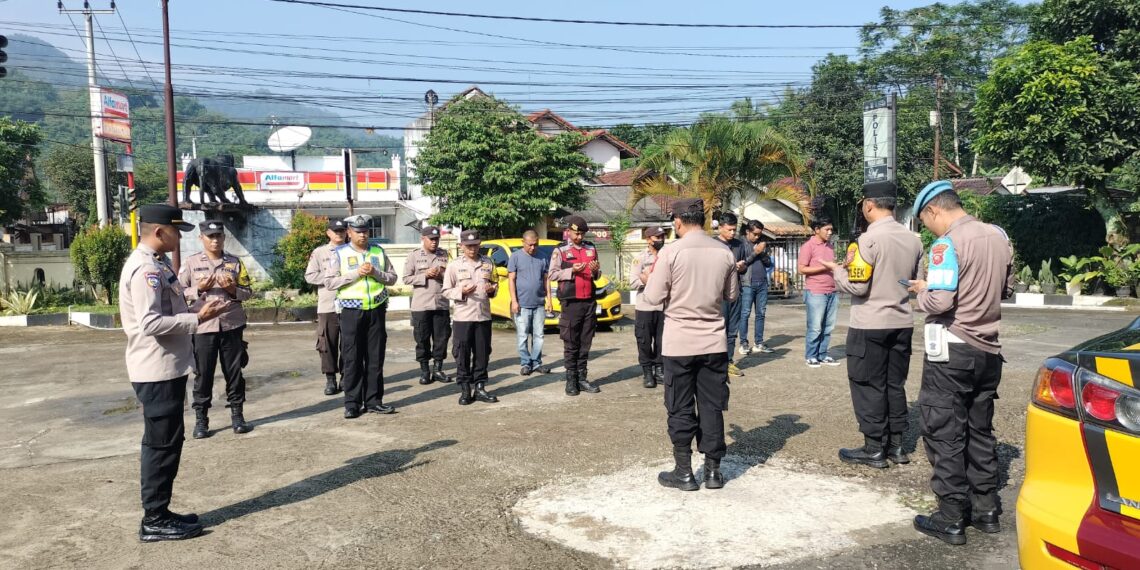 Apel Pagi Sebagai Bentuk Kedisiplinan dan Kesiapsiagaan Polsek Baros