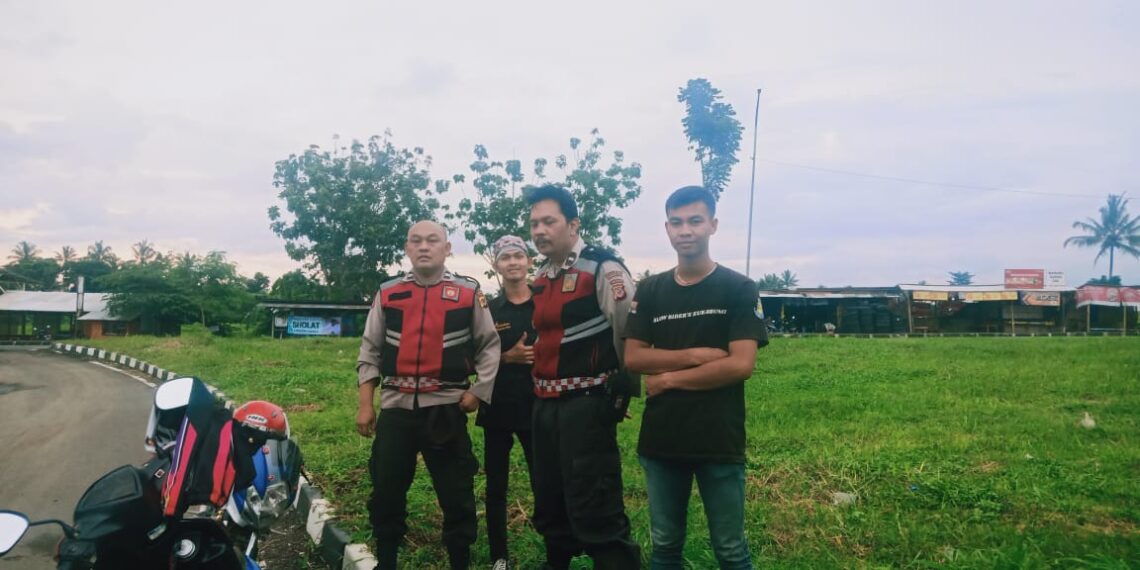 Unit Samapta Polsek Cibeureum Laksanakan Patroli Dialogis Ciptakan Sitkamtibmas Yang Aman dan Kondusif