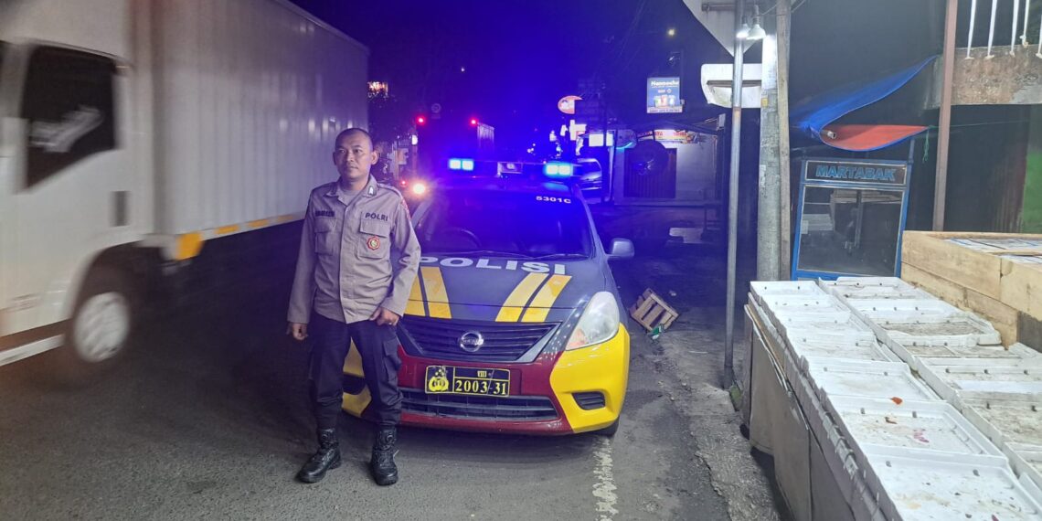 Unit Samapta Polsek Cikole Laksanakan Patroli Malam