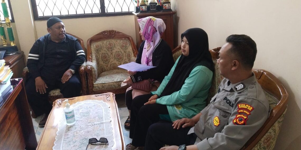 Giat Sosialisasi Pemberantasan Sarang Nyamuk: Polsek Cikole