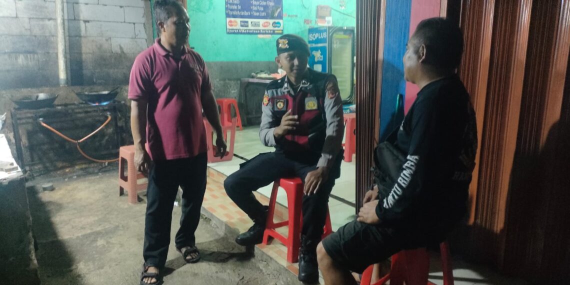 Patroli Antisipasi Gukamtibmas Malam Hari, Polsek Baros Laksanakan Himbauan Humanis