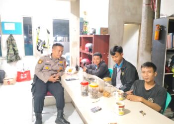 Kapolsek Cisaat Imbau Nasabah: Waspada saat Mengambil Uang Tunai di Perbankan