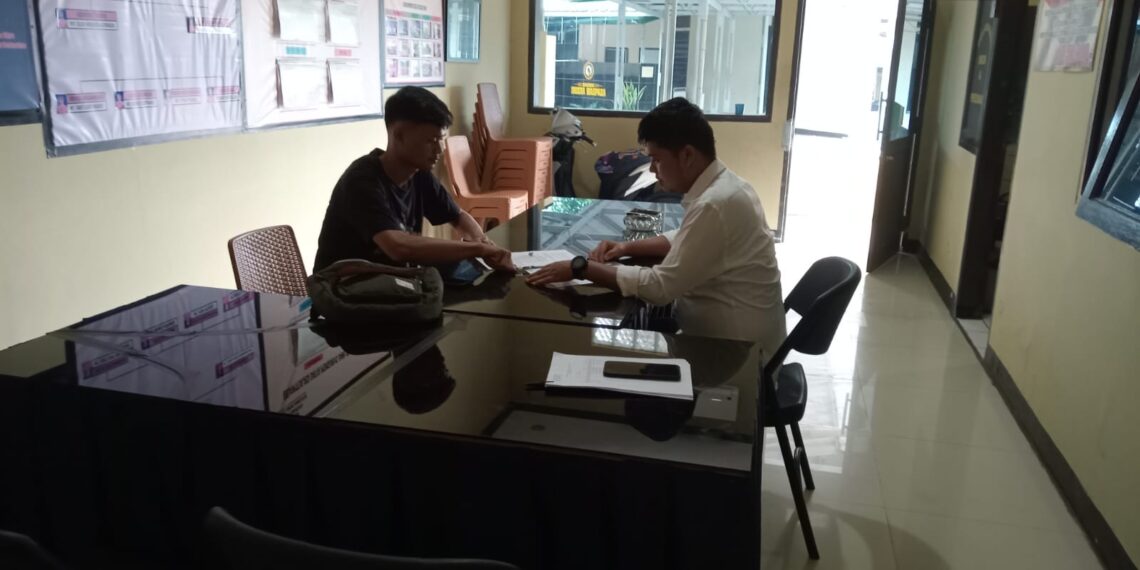 Berikan Pelayanan yang Maksimal kepada Masyarakat Dalam Pengurusan Administrasi