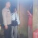Lupa Jalan Pulang, Anggota Polsek Gunungguruh Bantu Antarkan Seorang Wanita ke Keluarga