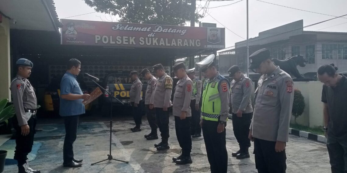 Pimpin Apel Pagi, Kapolsek Sukalarang Berikan Arahan Tentang Pentingnya Kedisiplinan