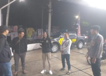Dialogis dan Himbauan kepada Petugas Parkir oleh Anggota Polsek Gunungpuyuh