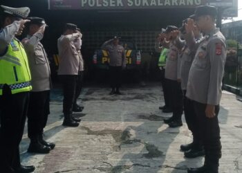 Serah Terima Piket Penjagaan & Piket Fungsi Polsek Sukalarang