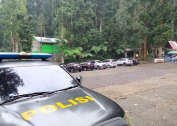 Personil Polsek Kadudampit Laksanakan Giat Patroli Di Tempat Wisata Situgunung
