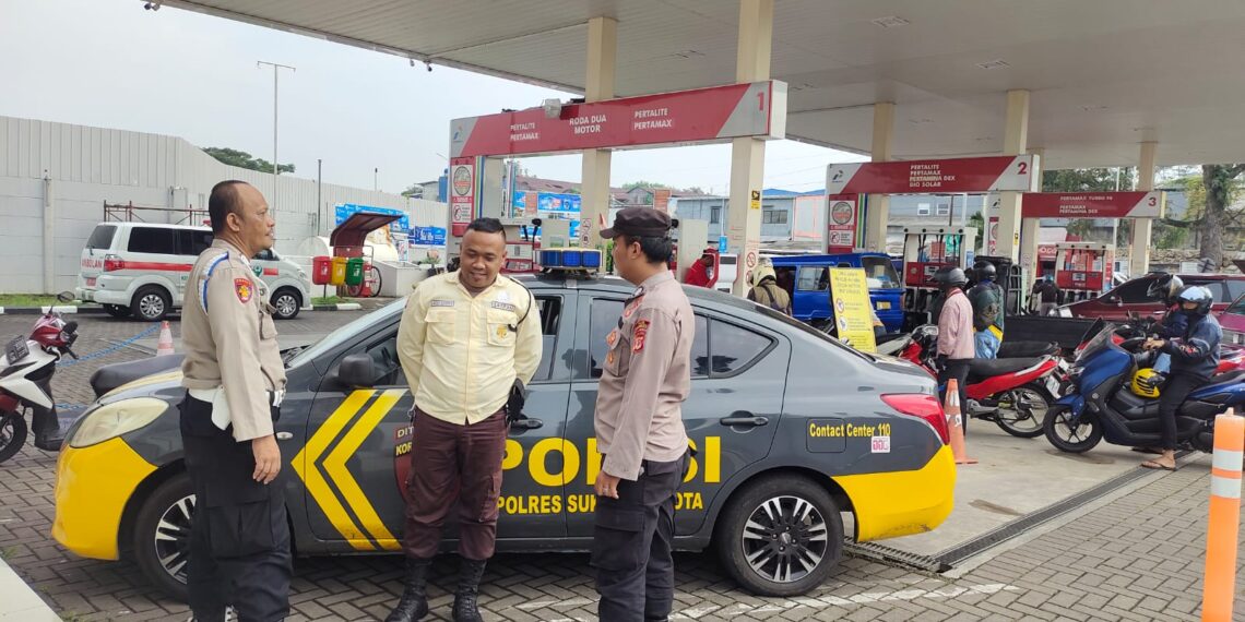 Guna Ciptakan Keamanan dan Kondusif, Polsek Citamiang Patroli Dialogis dan Sambangi Warga
