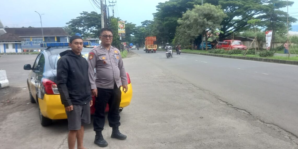 Tingkatan Eksistensi Patroli , Polsek Baros Pastikan Kondusifitas Masyarakat Nyaman