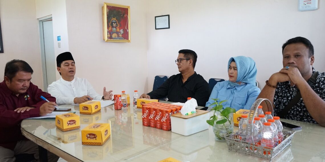 Komisi II DPRD Kota Sukabumi Kunker dan Hearing Bareng DKPPP
