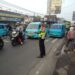 Antisipasi Kemacetan Pagi, Unit Lantas Polsek Sukalarang Melaksanakan Gatur Lalin Saat Jam Masuk Karyawan