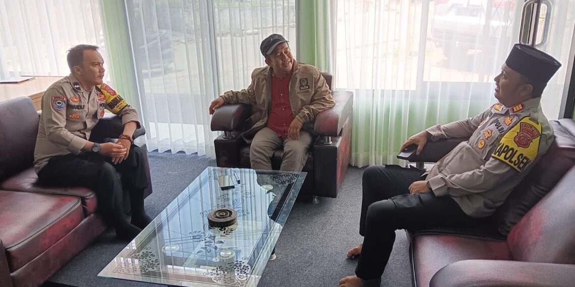 Polsek Cisaat Gelar Kegiatan “Ngariung Sareng Kapolsek Cisaat”