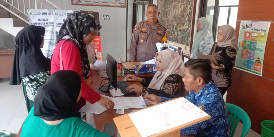 Ngariung Bareng Kapolsek Baros dan Kelurahan Baros Bangun kemitraan dengan warga masyarakat